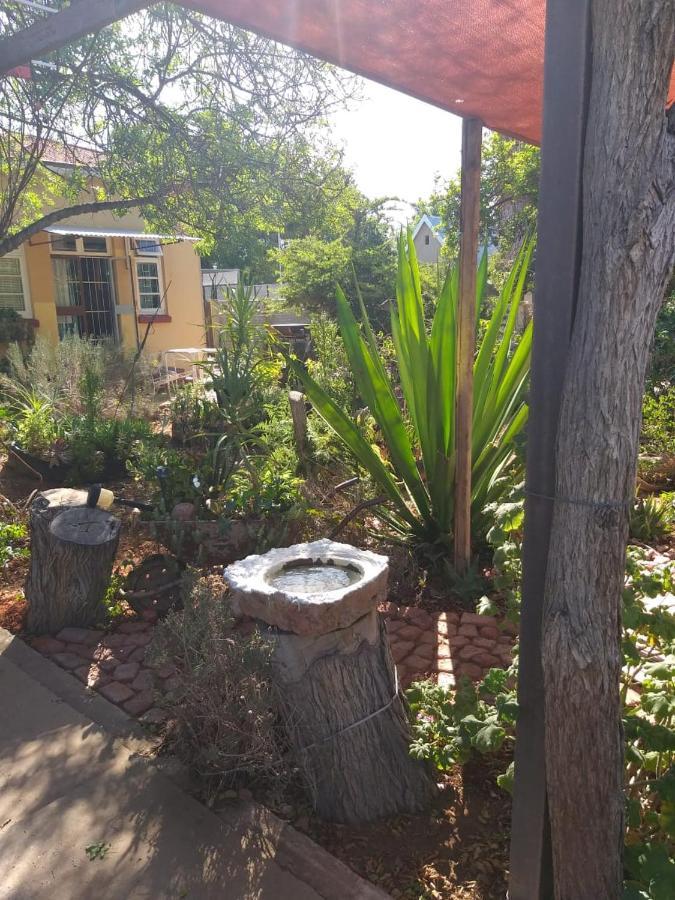 Apartamento Tranquility In Klein Karoo Oudtshoorn Exterior foto
